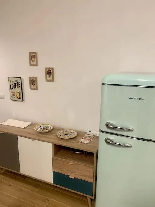 Appartamento Con Terrazzo Sui Tetti Milanesi 0*, ミラノ